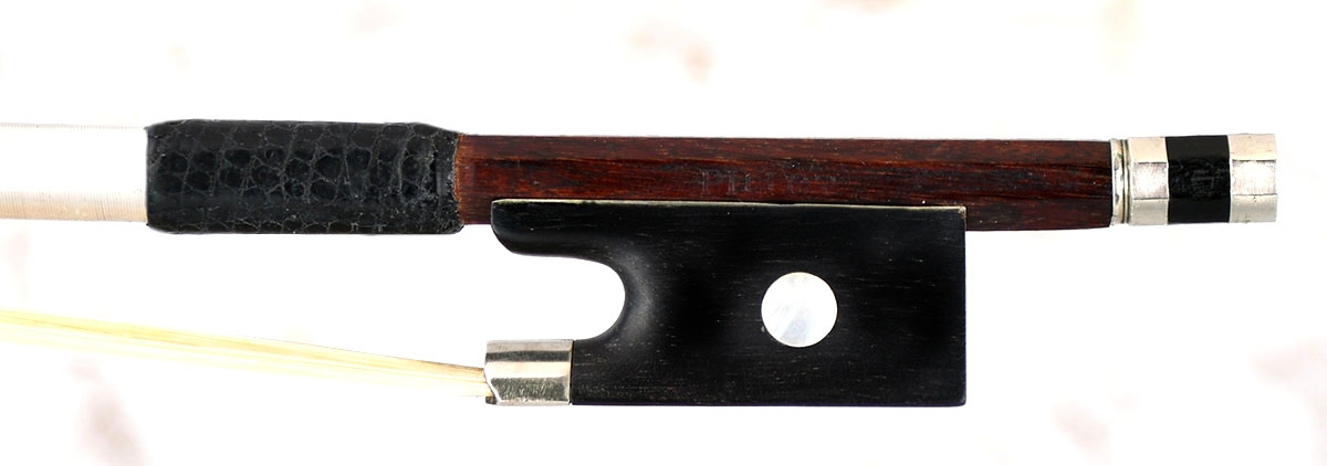 Louis Morizot frères violin bow