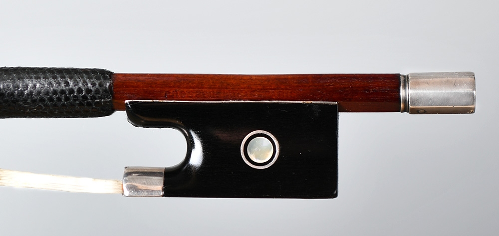 Prosper Colas violin bow